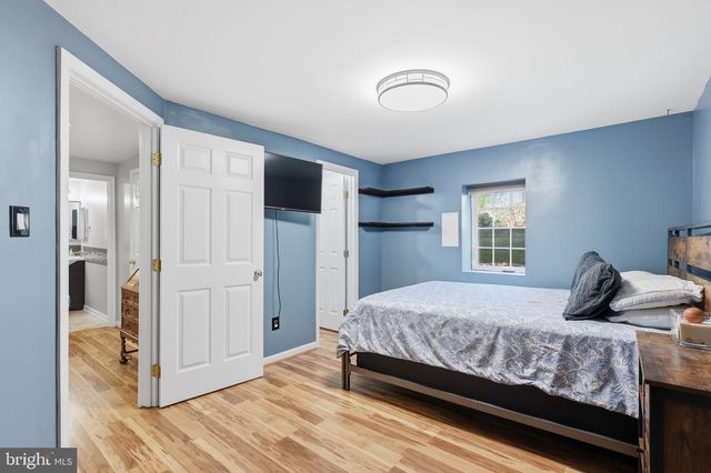 7100 DARK FOREST DR, Manassas, VA 20112