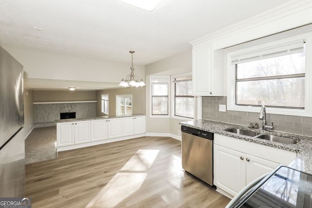 1244 Branchfield Court, Riverdale, GA 30296