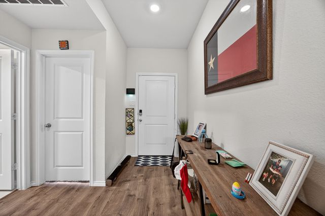 2211 Kingfisher, Crandall, TX 75114