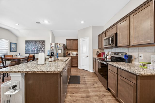 2211 Kingfisher, Crandall, TX 75114