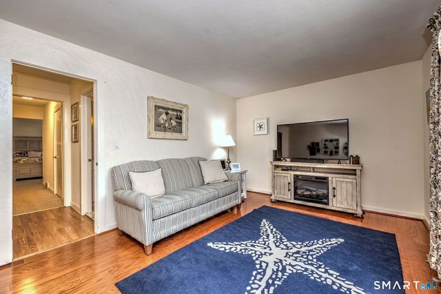96 Seminole Lane A, Stratford, CT 06614