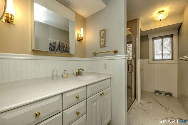 96 Seminole Lane A, Stratford, CT 06614