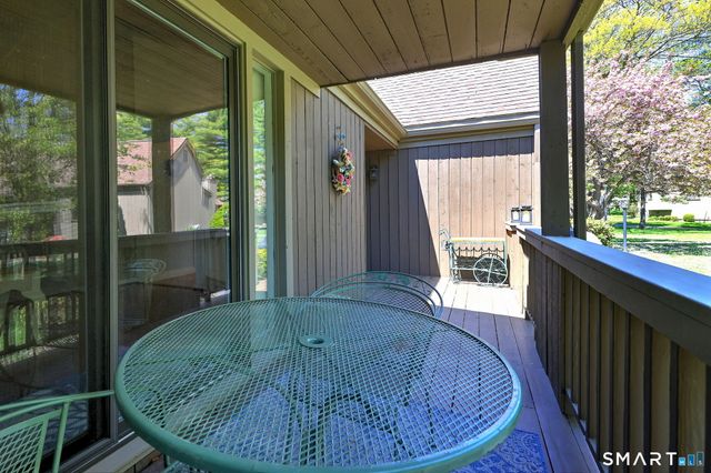 96 Seminole Lane A, Stratford, CT 06614
