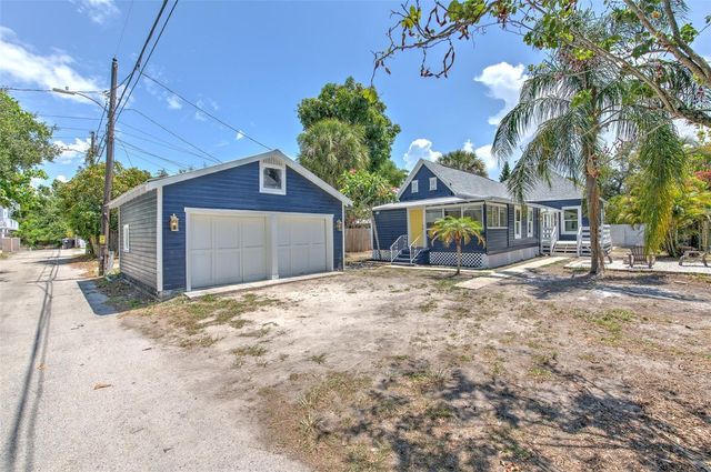 808 7TH STREET N, St Petersburg, FL 33701