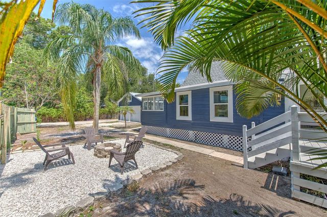808 7TH STREET N, St Petersburg, FL 33701