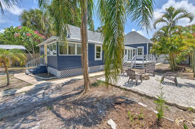 808 7TH STREET N, St Petersburg, FL 33701