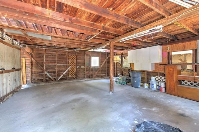 808 7TH STREET N, St Petersburg, FL 33701