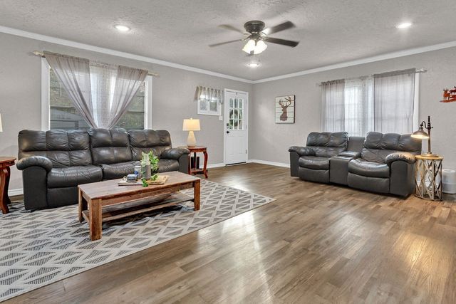 508 N Tyler Street, Big Sandy, TX 75755