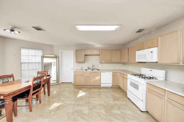 6214 Cottage Stream Lane, Spring, TX 77379