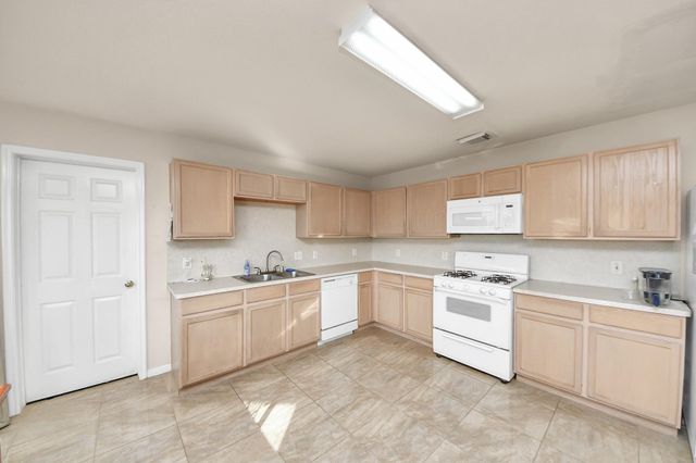 6214 Cottage Stream Lane, Spring, TX 77379