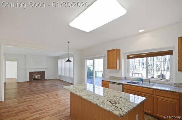 34376 Giannetti Drive, Sterling Heights, MI 48312