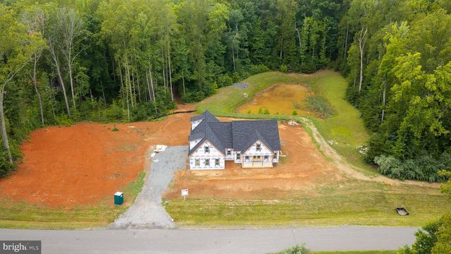 38 DAHLIA LN, Fredericksburg, VA 22406