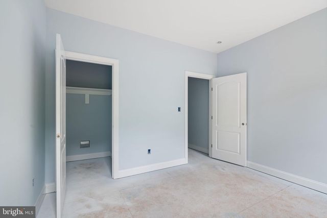 38 DAHLIA LN, Fredericksburg, VA 22406