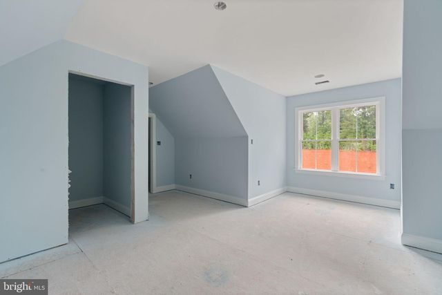 38 DAHLIA LN, Fredericksburg, VA 22406