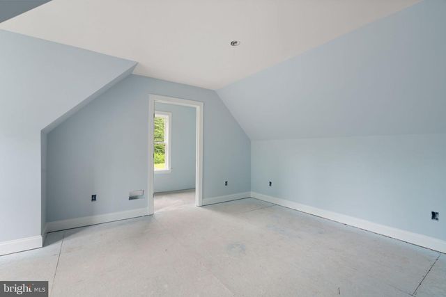38 DAHLIA LN, Fredericksburg, VA 22406