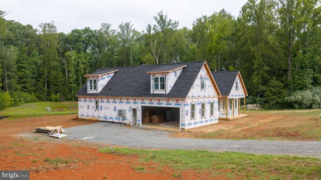 38 DAHLIA LN, Fredericksburg, VA 22406