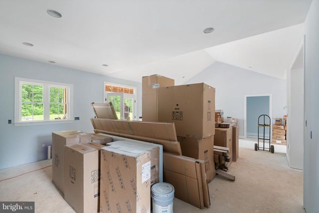38 DAHLIA LN, Fredericksburg, VA 22406
