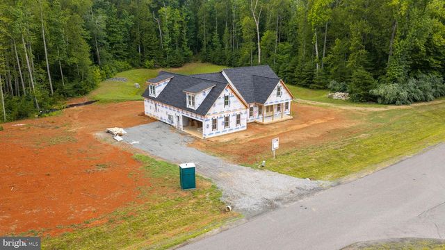 38 DAHLIA LN, Fredericksburg, VA 22406