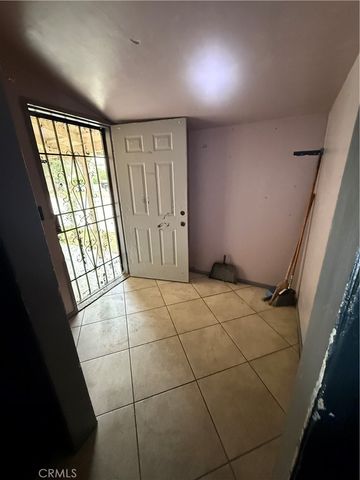 1810 Rivera, Riverside, CA 92501