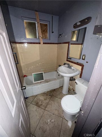 1810 Rivera, Riverside, CA 92501
