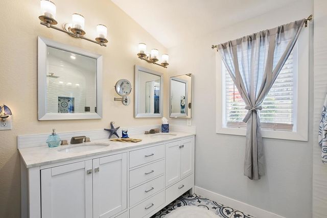 73450 Country Club Drive 326, Palm Desert, CA 92260