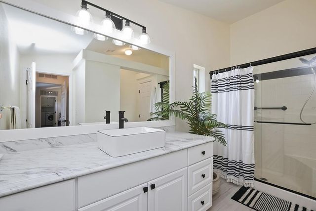 73450 Country Club Drive 326, Palm Desert, CA 92260