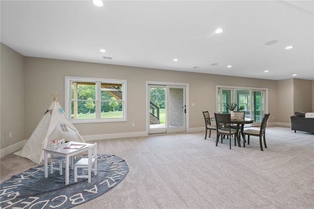 109 Ayers Lane, Marshall, PA 15090