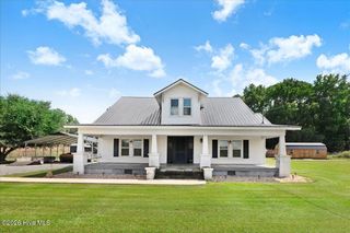 2912 W Nc Highway 55, Mount Olive, NC 28365