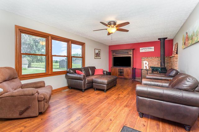 4654 N County Line Road, Sunbury, OH 43074
