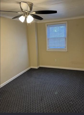 22641 Albion Avenue, Farmington, MI 48336