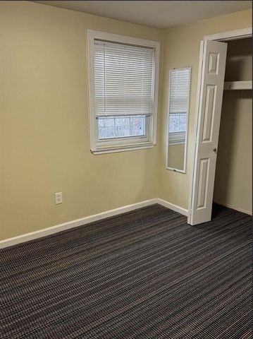 22641 Albion Avenue, Farmington, MI 48336