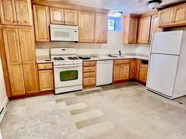 93 W Emerson St 100, Melrose, MA 02176