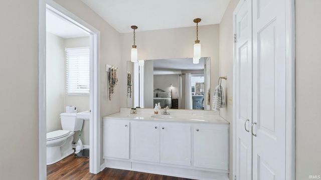 2000 Dieringer Drive, Huntington, IN 46750