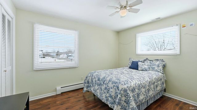 2000 Dieringer Drive, Huntington, IN 46750