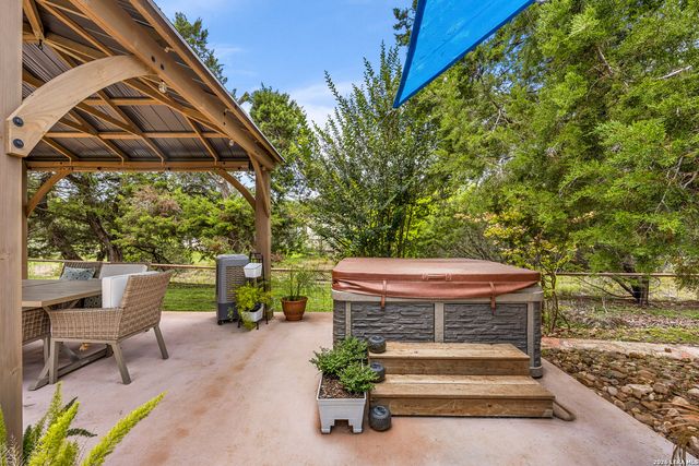 1197 Stirrup, Spring Branch, TX 78070