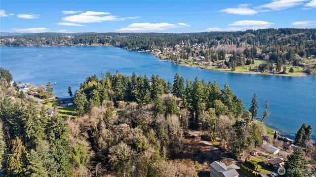 3965 Faith Place, Bremerton, WA 98312