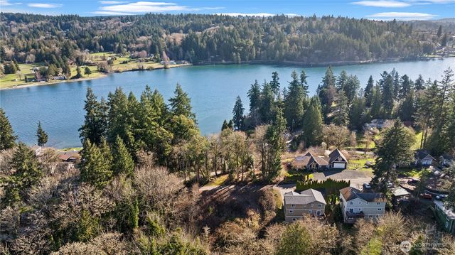 3965 Faith Place, Bremerton, WA 98312