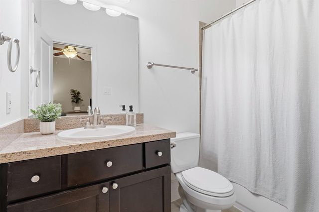 2411 Beall Street, Houston, TX 77008