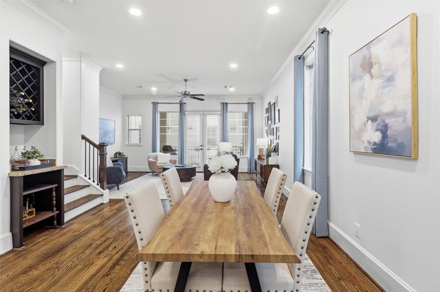 2411 Beall Street, Houston, TX 77008