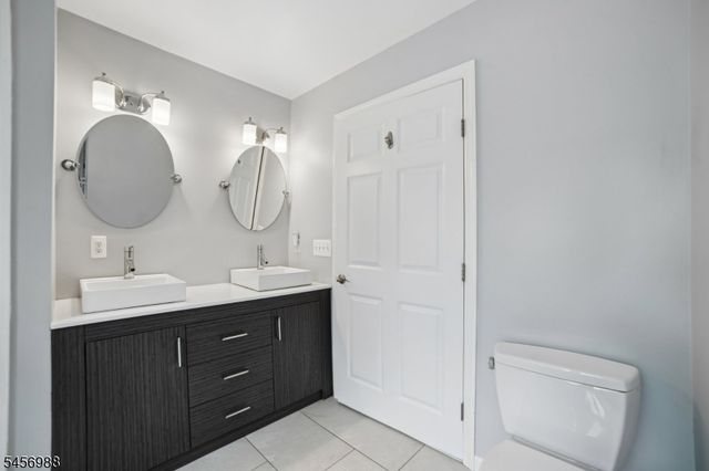 41 Forest Ter, Wayne Twp., NJ 07470