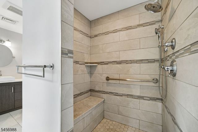 41 Forest Ter, Wayne Twp., NJ 07470