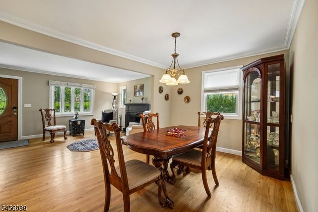 41 Forest Ter, Wayne Twp., NJ 07470