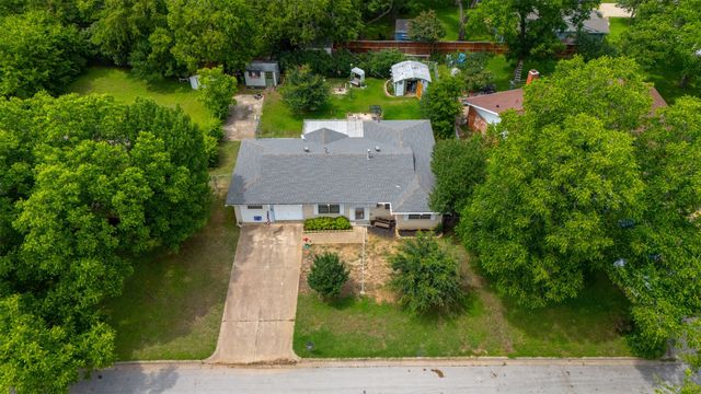 19 Page Street, Hurst, TX 76053