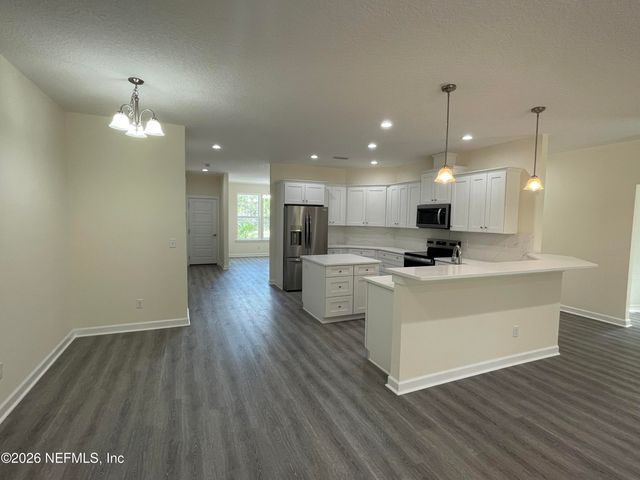 7550 MONONGAHELA Avenue, Keystone Heights, FL 32656