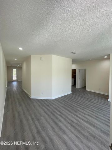 7550 MONONGAHELA Avenue, Keystone Heights, FL 32656