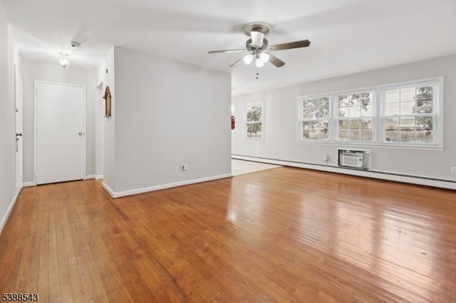 56 Stonehurst Blvd C, Freehold Twp., NJ 07728
