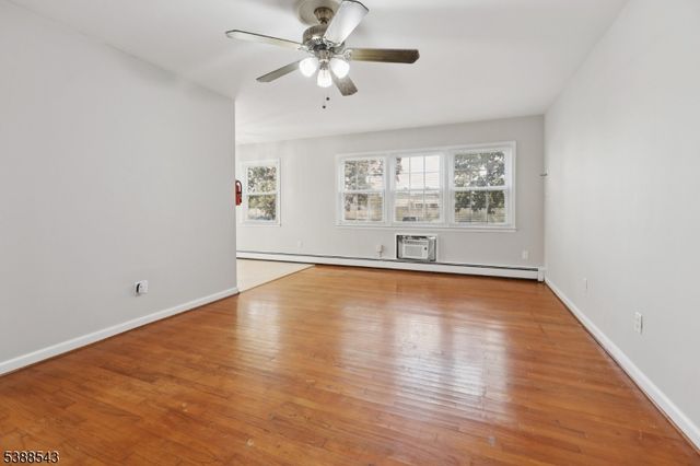 56 Stonehurst Blvd C, Freehold Twp., NJ 07728