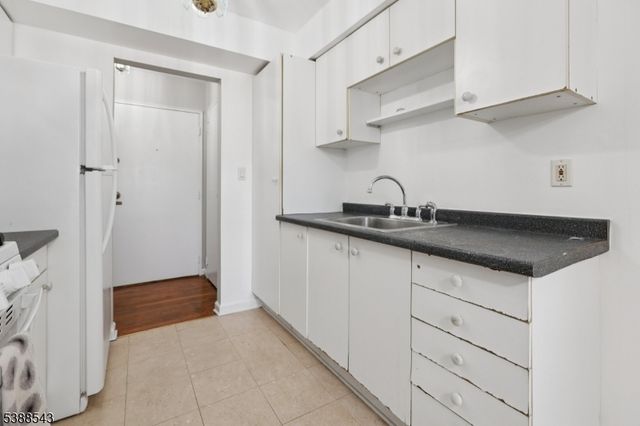 56 Stonehurst Blvd C, Freehold Twp., NJ 07728