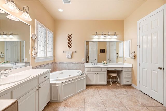 8106 Hollowhaven Court, Houston, TX 77095