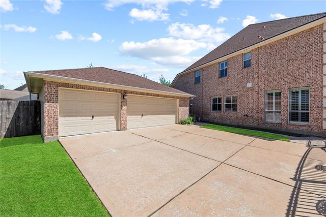 8106 Hollowhaven Court, Houston, TX 77095